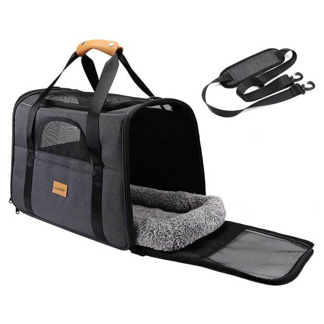 Foldable Portable Soft Pet Carrier for Cats and Dogs